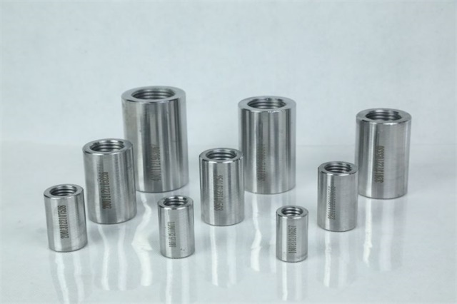 宏伟直螺纹钢筋套筒连接长度